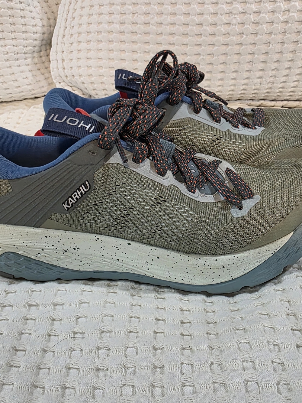 Karhu Women's Olive Green Athletic Running Shoes
